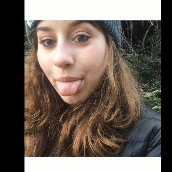 Meet your Posher, Erin - Picture 1 of 1